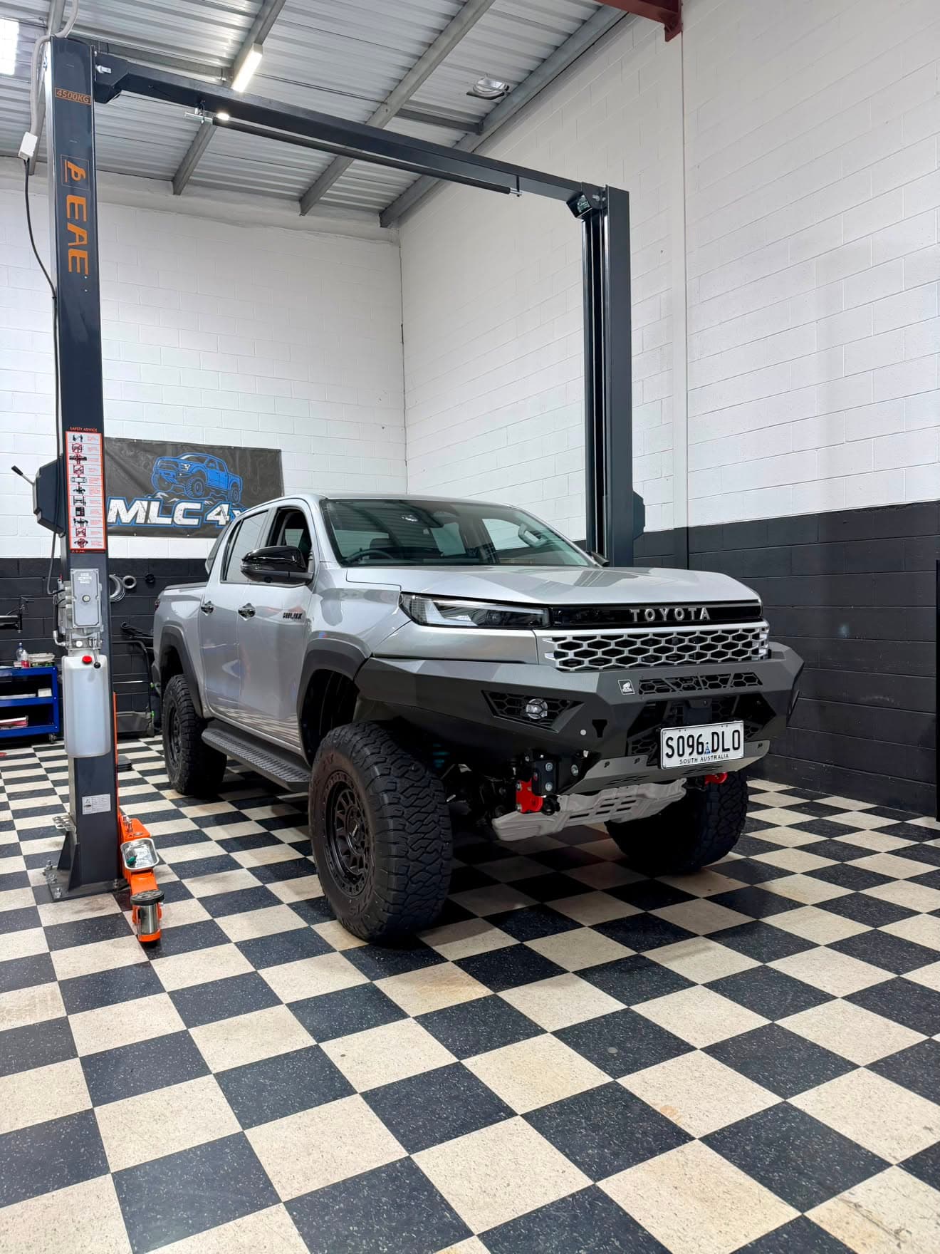 Ironman 2" Suspension Lift Kit – Toyota Hilux N80 / N90