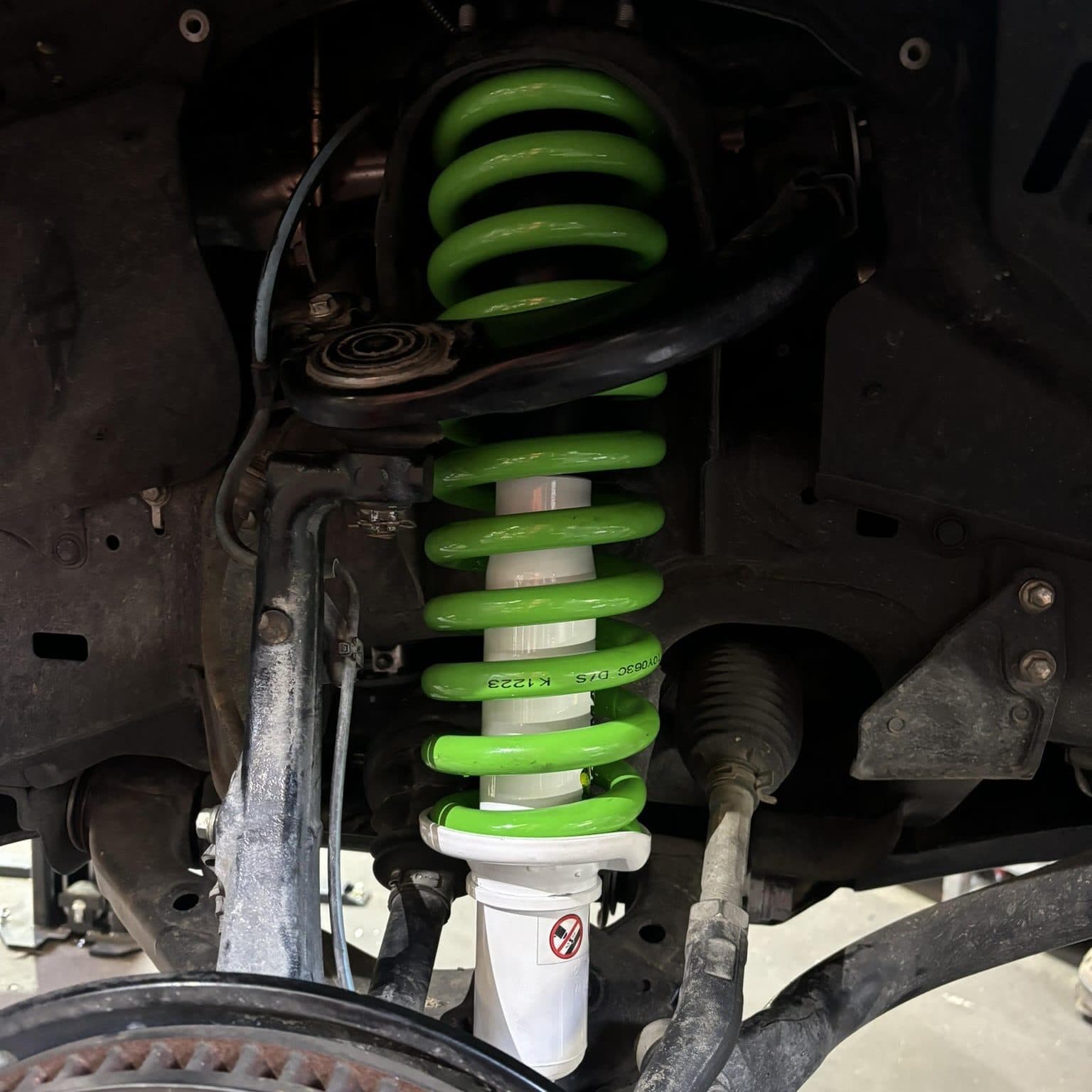 Ironman 2" Suspension Lift Kit - Toyota Landcruiser 200 Series