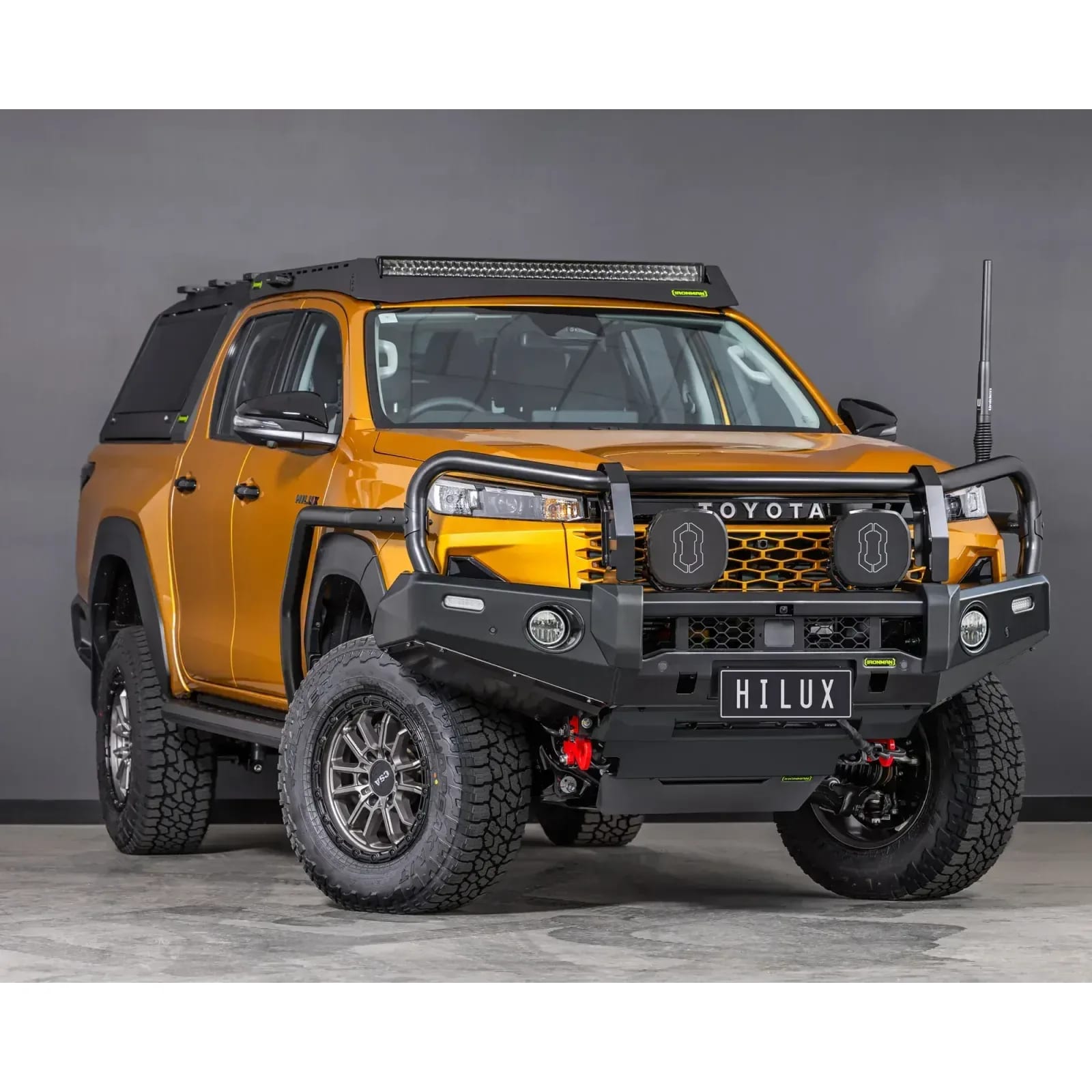Ironman Commercial Deluxe Bullbar
