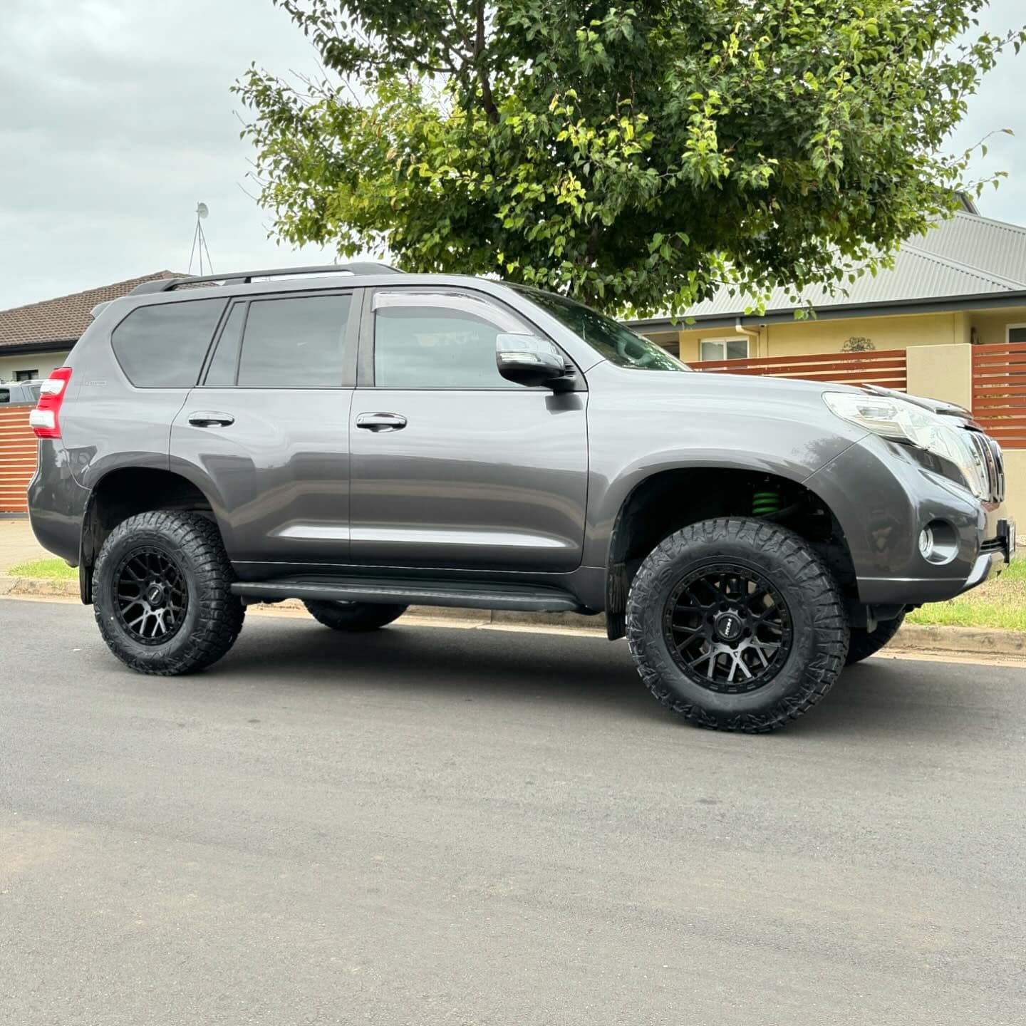 Ironman 2" Suspension Lift Kit - Toyota Prado 120/150 Series